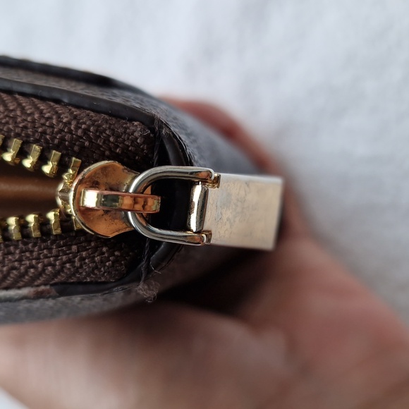 Michael Kors Textured Brown Wallet with Gold Accents - Picture 3 of 10